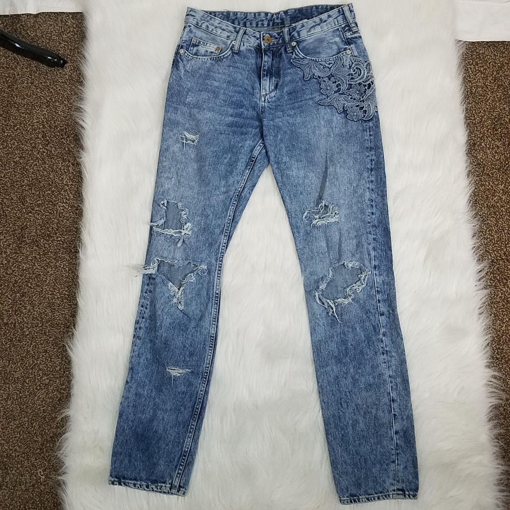 Embroidered Acid Wash Destroyed Boyfriend Jeans
